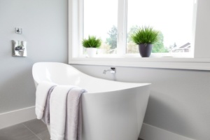 Why Top-Notch Reglazers Rely on Our Bathtub Refinishing Solutions cover