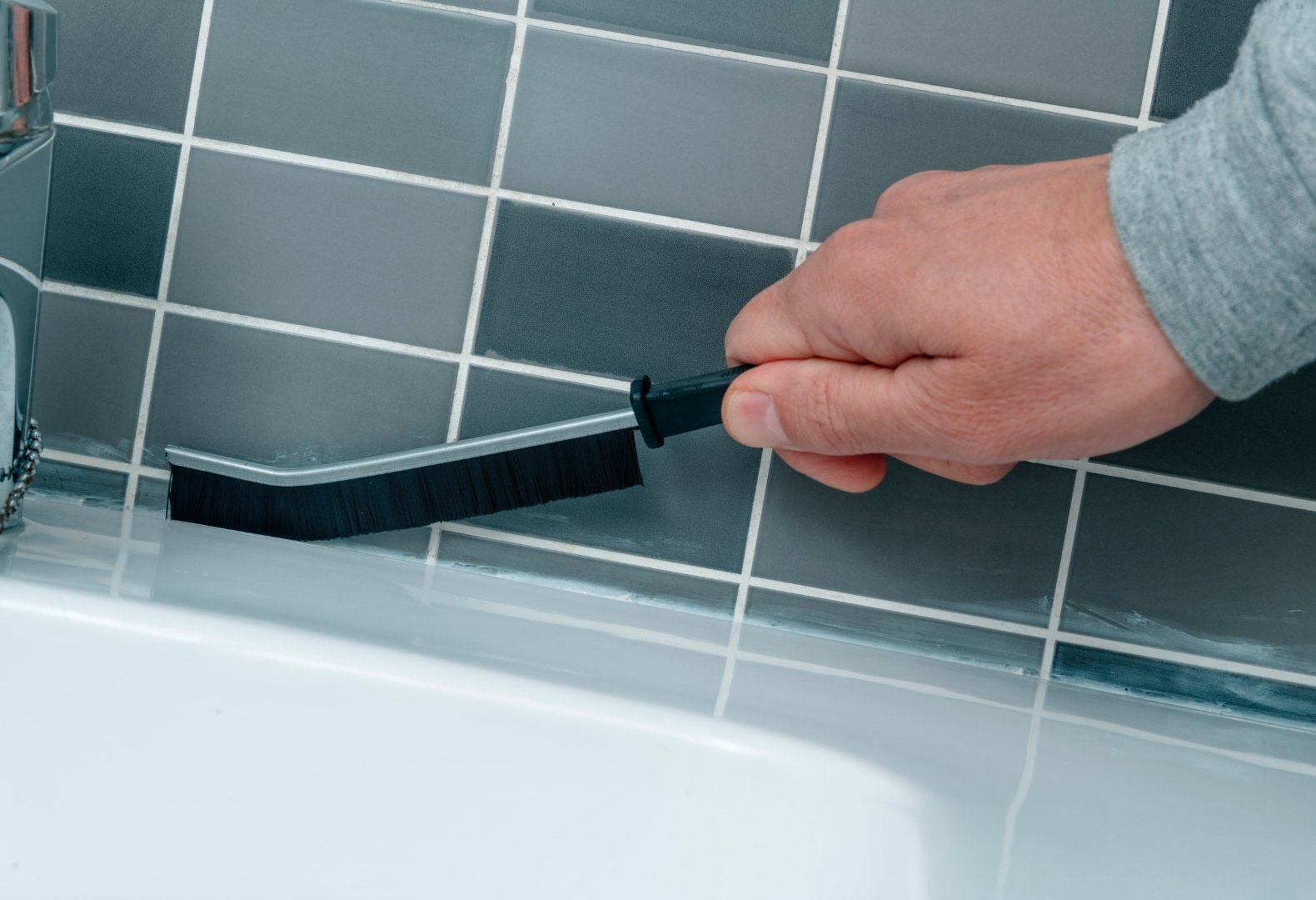 The drawbacks of tile grout application