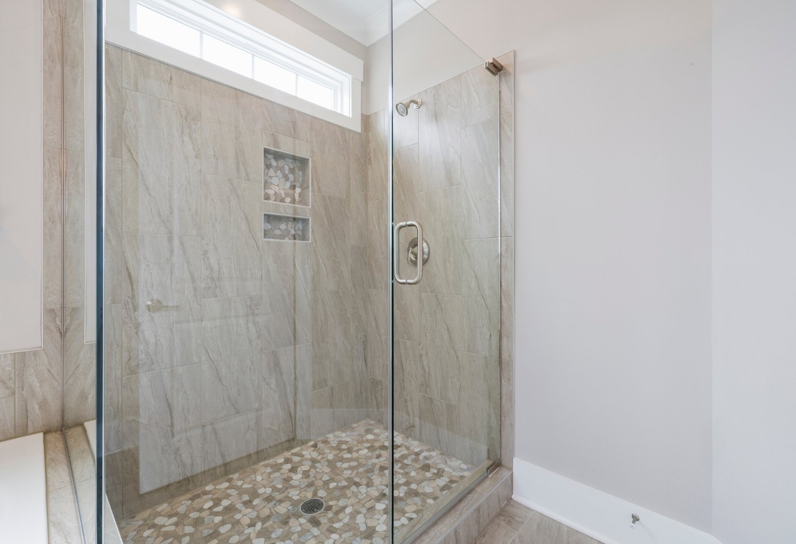 Bathroom design tips for creating stylish walk-in bath spaces